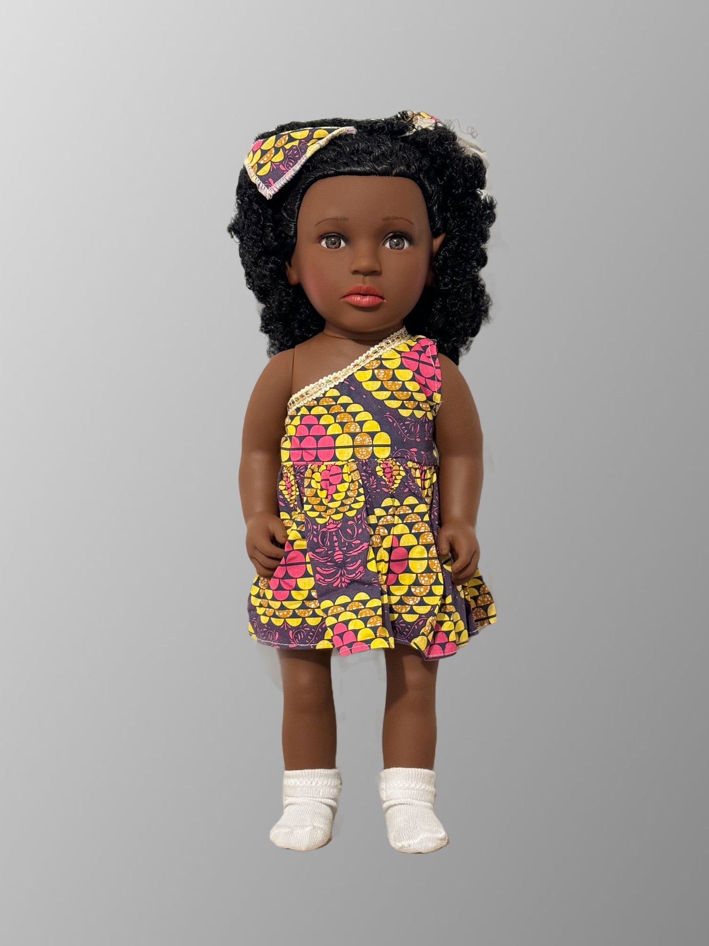 Poupée Afro Noire de 45 centimètres
| KAYA (tenue n4)